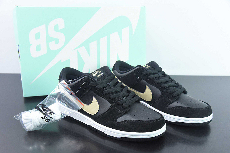 Nike SB Dunk Low Pro Takashi 304292-072