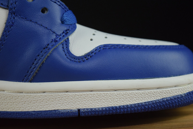 AIR JORDAN 1 RETRO HIGH OG "STORM BLUE" 555088-127