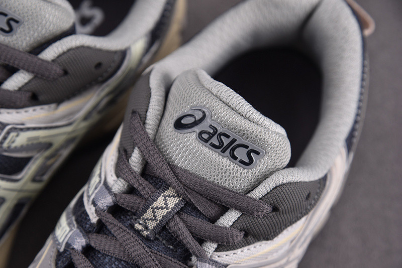 ASICS Gel‑Kahana 8