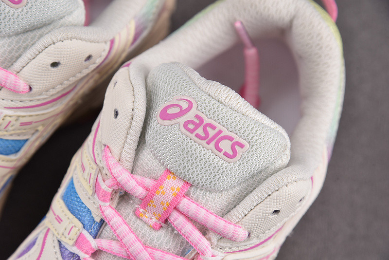 ASICS Gel‑Kahana 8 Beige/Pink 1012A978‑100
