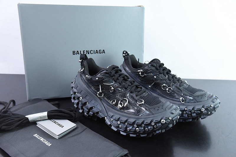 BC DEFENDER RUBBER PLATFORM SNEAKERS