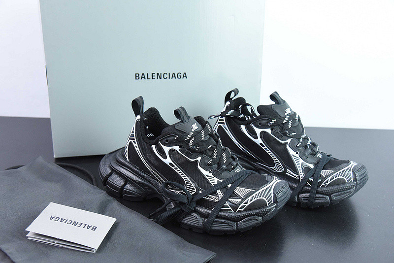 BC 3XL SNEAKER