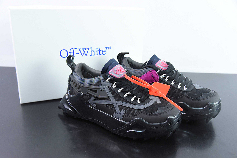 OF C/O ODSY-1000 SNEAKER