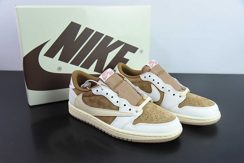 TRAVIS SCOTT X AIR JORDAN 1 LOW OG “SAIL/SHY PINK” DM7866-106