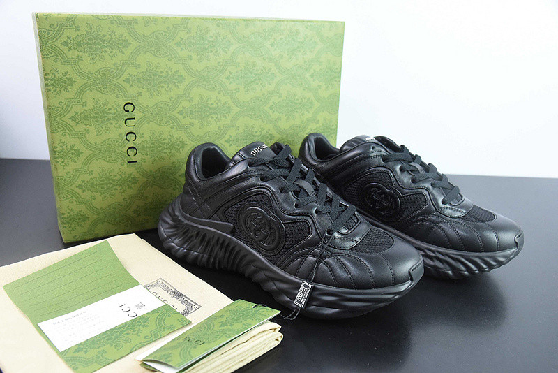 G*u*i sneaker