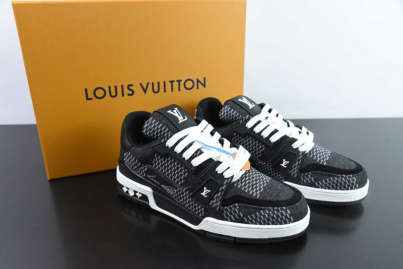 LVT SNEAKERS
