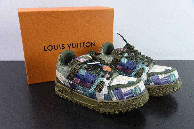 LVT SNEAKERS