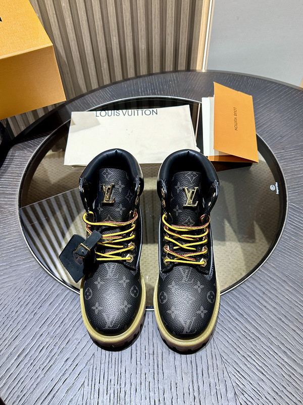 LVT BOOTS