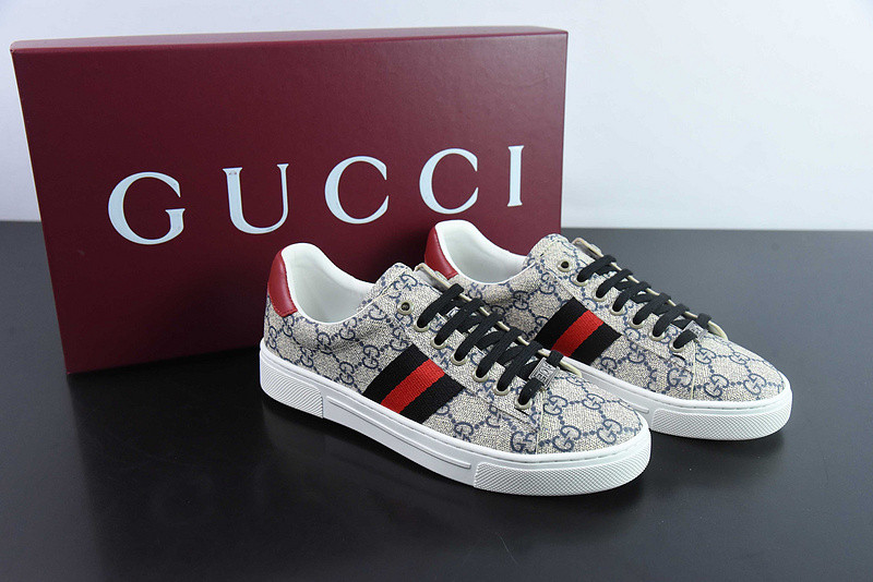 G*u*i sneaker