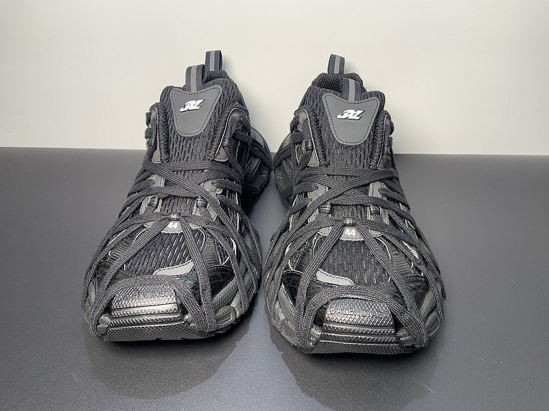 BC 3XL SNEAKER
