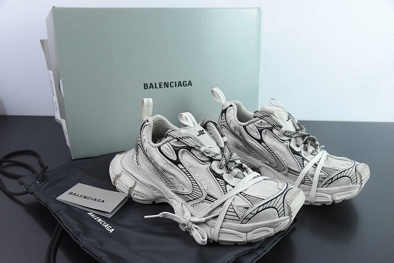 BC 3XL SNEAKER