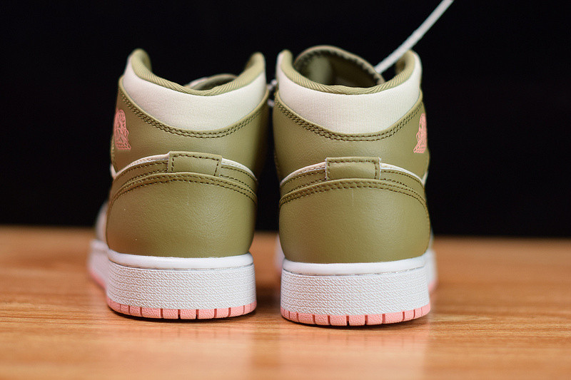 AIR JORDAN 1 MID TROOPER BLEACHED CORAL (GS) 555112-225