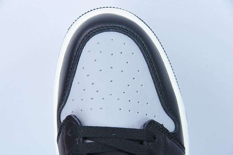 AIR JORDAN 1 LOW GOLF 