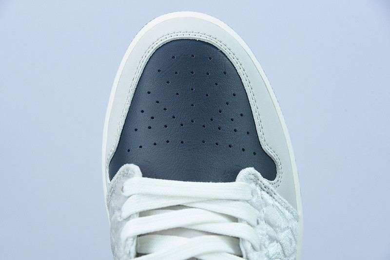 AIR JORDAN 1 LOW BEADED SWh DV1762-001