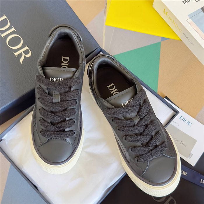 DIO* B33 SNEAKER