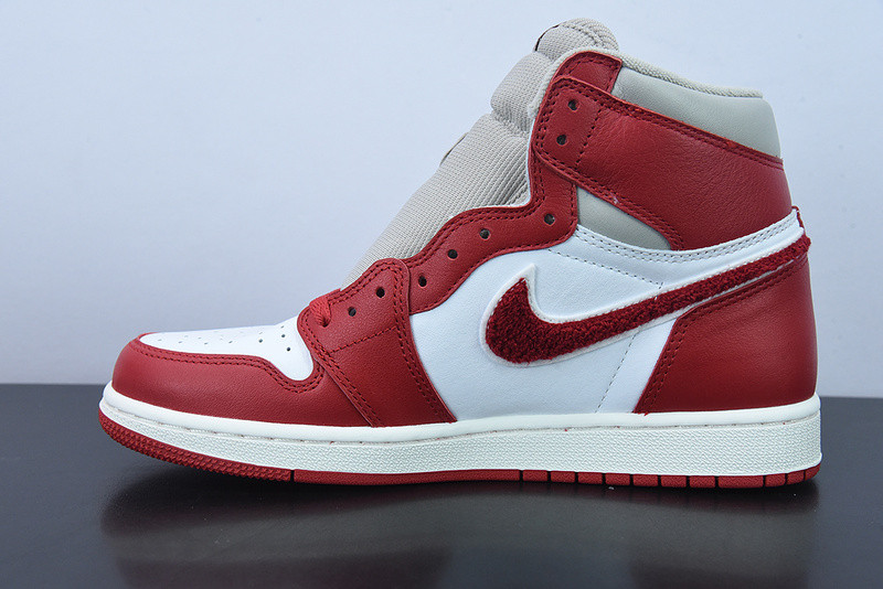AIR JORDAN 1 HIGH OG “NEWSTALGIA” DJ4891-061