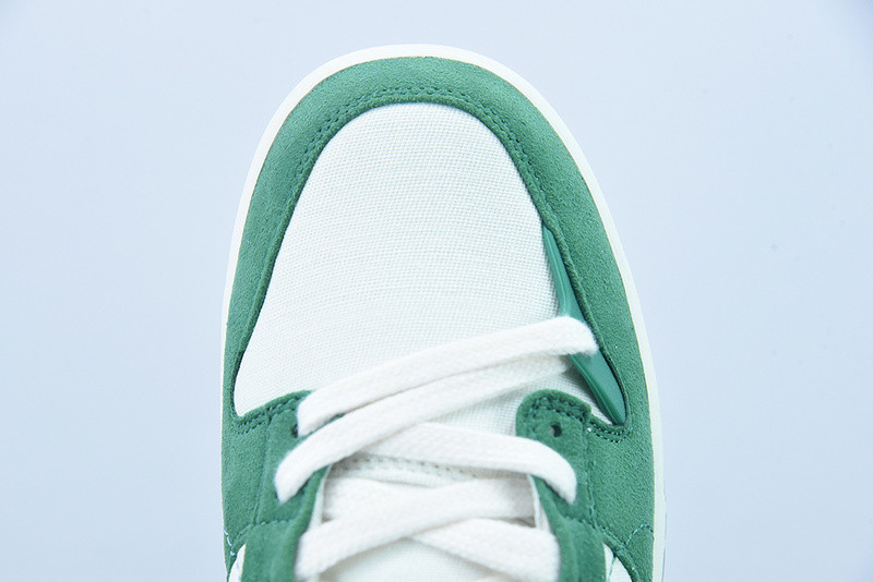 NIKE WMNS DUNK LOW DISRUPT 2