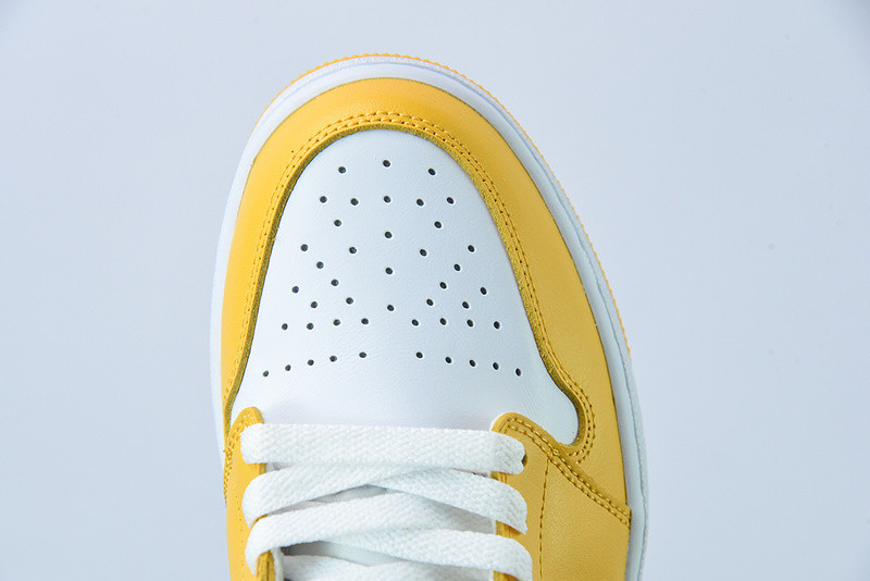 Air Jordan 1 Mid “University Gold” BQ6472-117