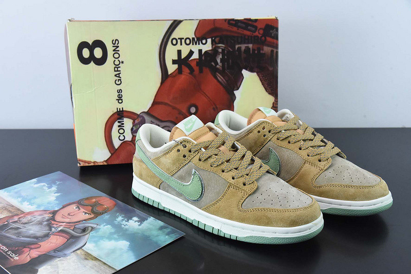 Nike Dunk Low "White/Black/Panda