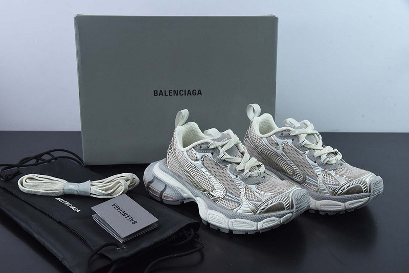 BC 3XL SNEAKER