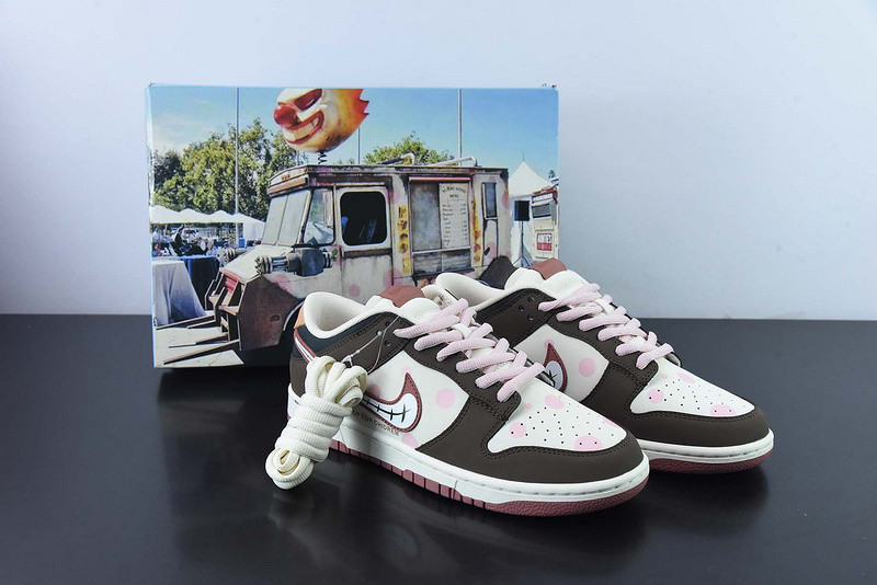 Otomo Katsuhiro x Nike Dunk Low Steamboy OST Mocha GY2021-132