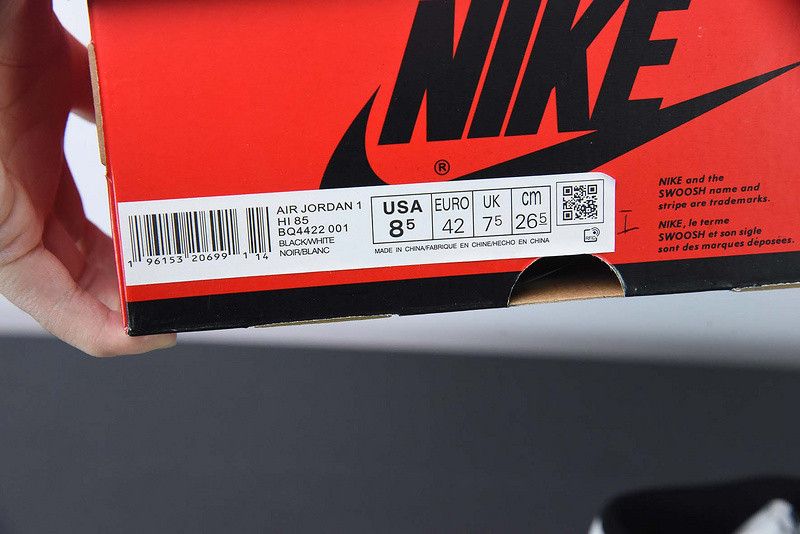 AIR JORDAN 1 RETRO HIGH 