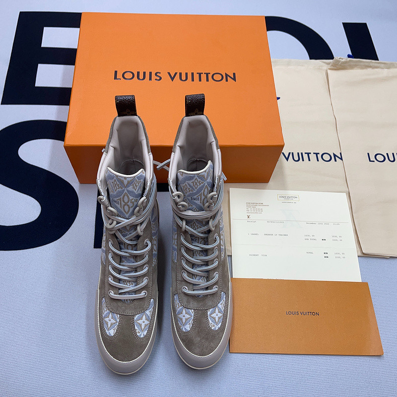 LVT BOOTS