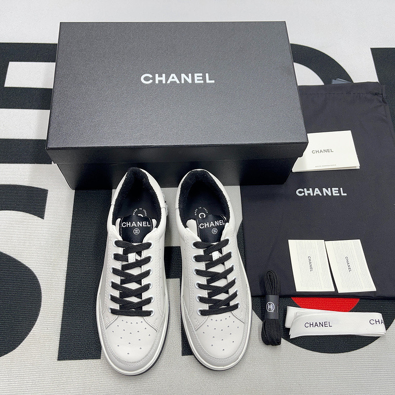 Chanel Sneaker