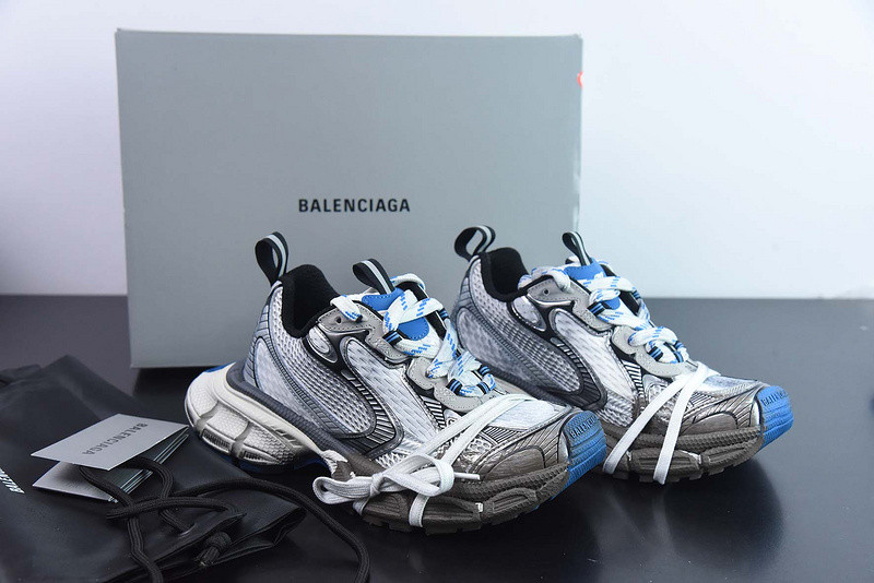 BC 3XL SNEAKER
