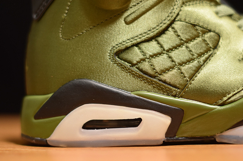 AIR JORDAN 6 RETRO PINNACLE