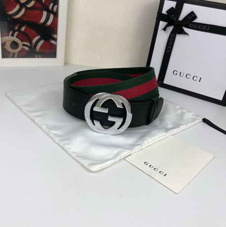G*u*i belt