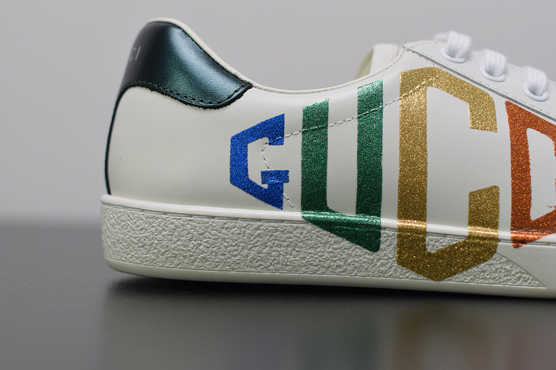 G*u*i ace embroidered low-top sneaker