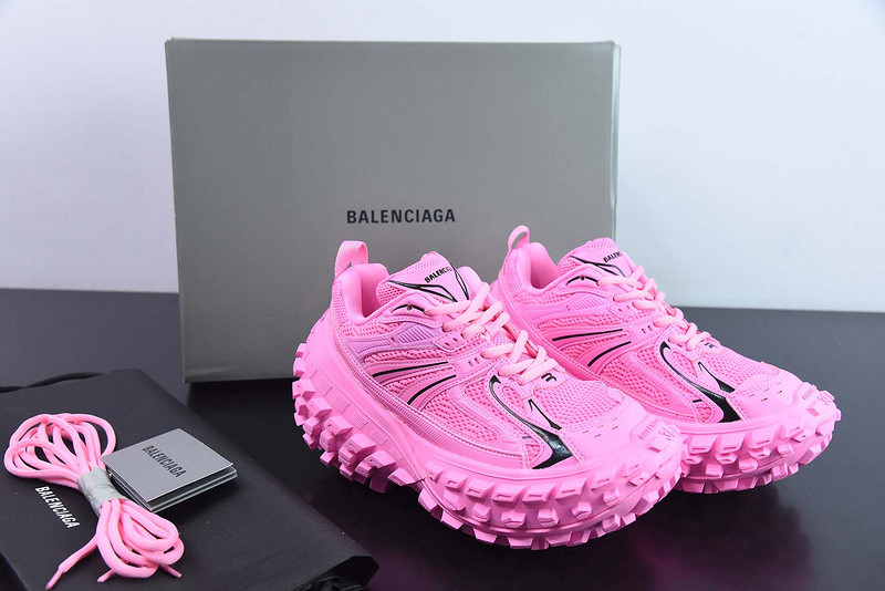 BC DEFENDER RUBBER PLATFORM SNEAKERS