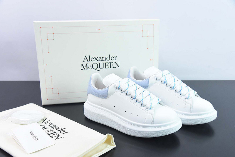 AlexER McEEN SNEAKERS