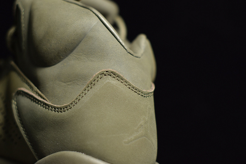 AIR JORDAN 5 RETRO PREM "TAKE FLIGHT" 881432-305