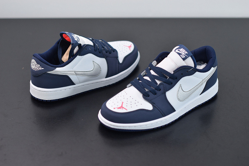 NIKE SB X AIR JORDAN 1 LOW MIDNIGHT NAVY CJ7891-400