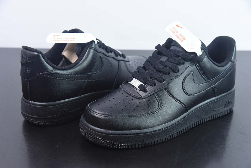 Nike Air Force 1 Low