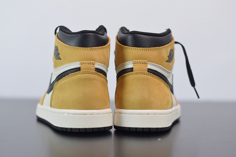 AIR JORDAN 1 RETRO HIGH ROOKIE OF THE YEAR 555088-700