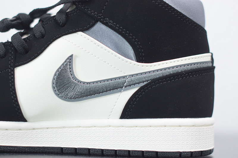 AIR JORDAN 1 MID SATIN GREY TOE 852542-011