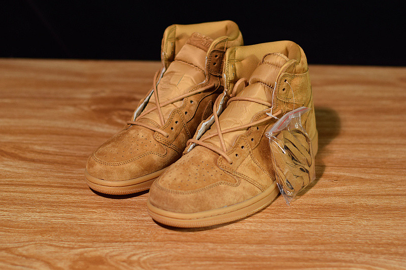 AIR JORDAN 1 RETRO HIGH OG “WHEAT” 555088-710