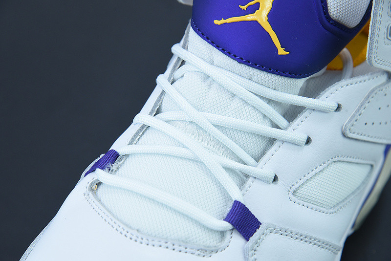 AIR JORDAN FLIGHT CLUB 91 LAKERS DC7329-105