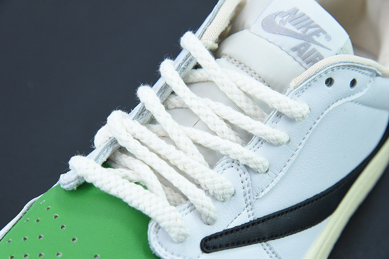 TRAVIS SCOTT X  Fragment  X AIR JORDAN 1 LOW White Sail DM7866-716