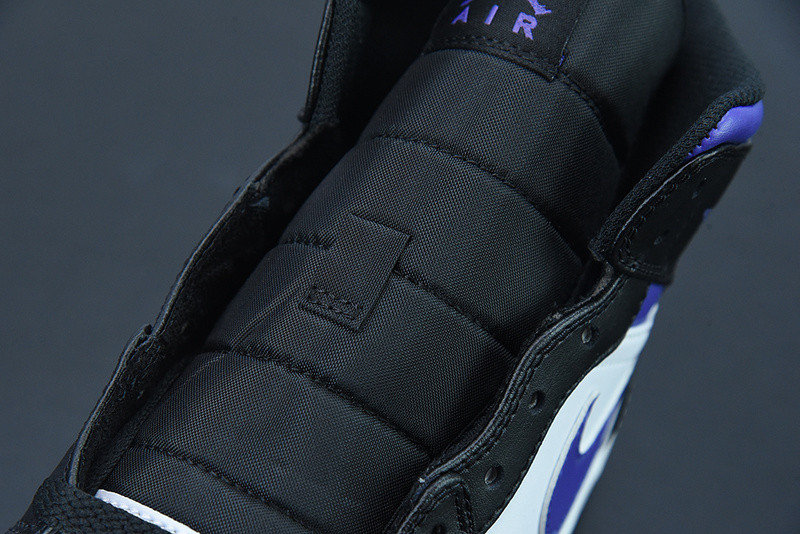 AIR JORDAN 1 MID White Black Purple 554724-095