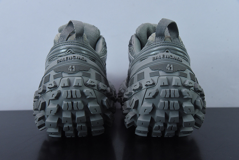 BC DEFENDER RUBBER PLATFORM SNEAKERS