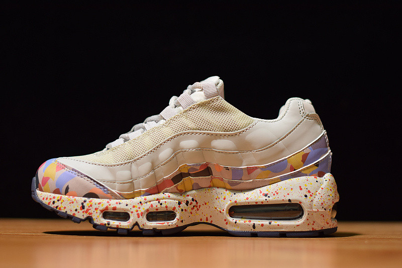 NIKE AIR MAX 95 SE 