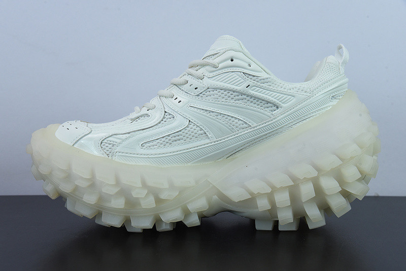 BC DEFENDER RUBBER PLATFORM SNEAKERS