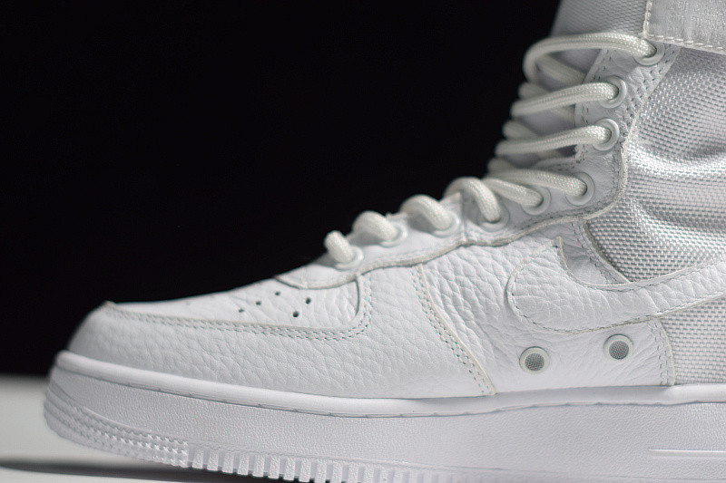 NIKE AIR FORCE 1 QS "SPECIAL FIELD" 903270-100