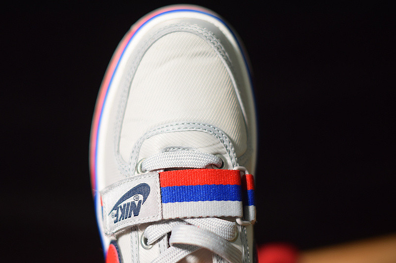 NIKE VANDAL 2K METALLIC SILVER UNIVERSITY RED (W) AO2868-001