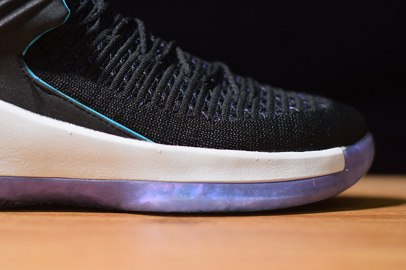 AIR JORDAN 32 “CEO” AA1253-016