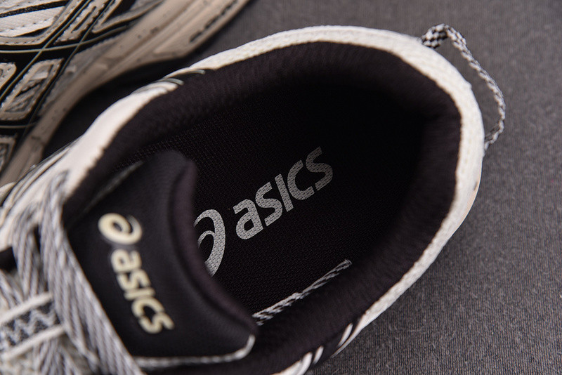 ASICS Gel‑Kahana 8
